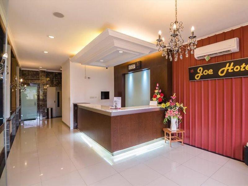 เรดดอร์ซ พลัส เนียร์ ซูการ์โนฮัตตาแอร์พอร์ต 2 Hotel ทังเกอรัง ภายนอก รูปภาพ