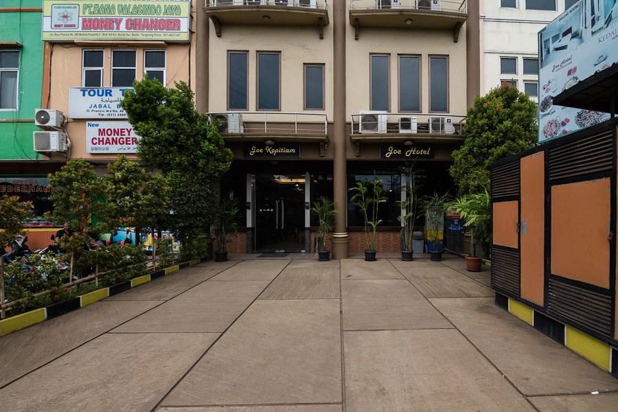 เรดดอร์ซ พลัส เนียร์ ซูการ์โนฮัตตาแอร์พอร์ต 2 Hotel ทังเกอรัง ภายนอก รูปภาพ
